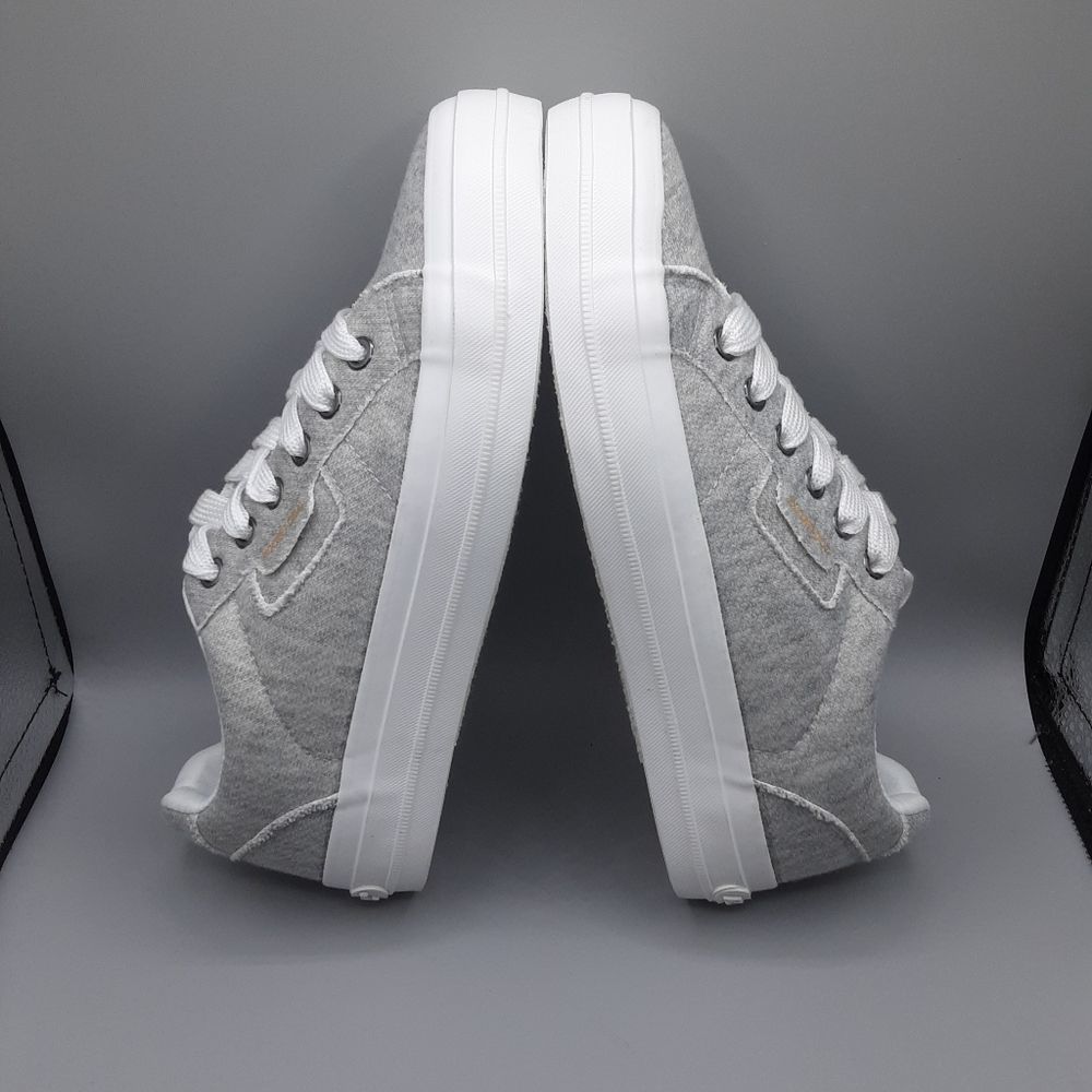 HOST PICK 🎉Rocket Dog Sneakers new - Picture 5 of 9